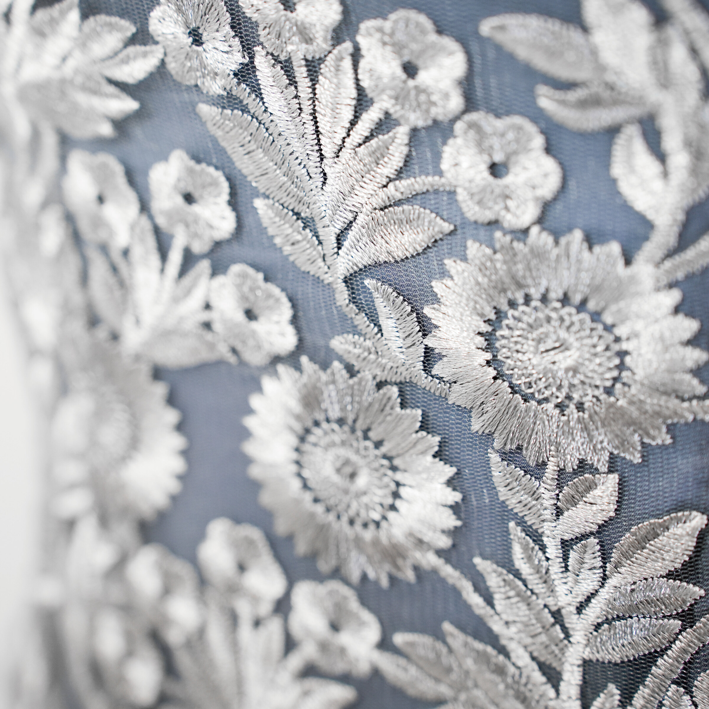 風華系列04 - 鏤空繡花真絲晚禮服_工作區域 1 複本 5
